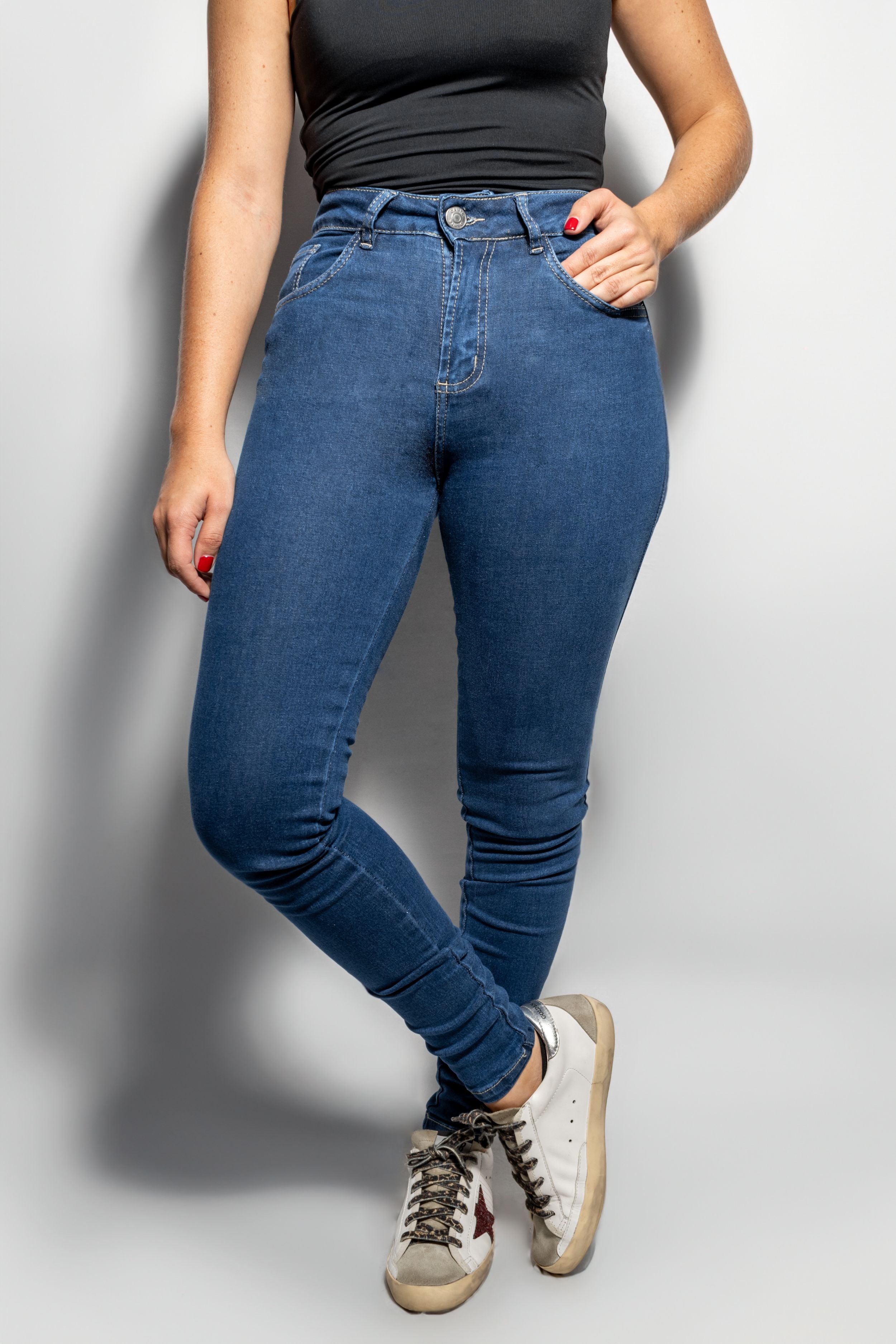 Jean Elastico Skinny Azul Navy