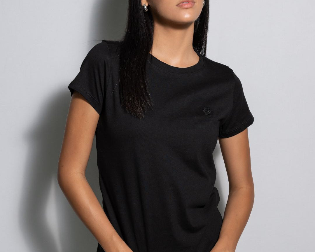 camiseta Antimanchas negra logo negro para mujer de DANTE