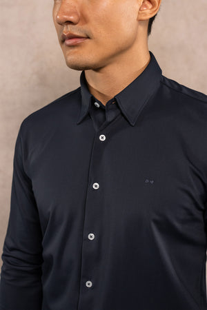 Camisa performance antiarrugas oxford azul oscuro para hombre marca DANTE regular fit foto detalle tela