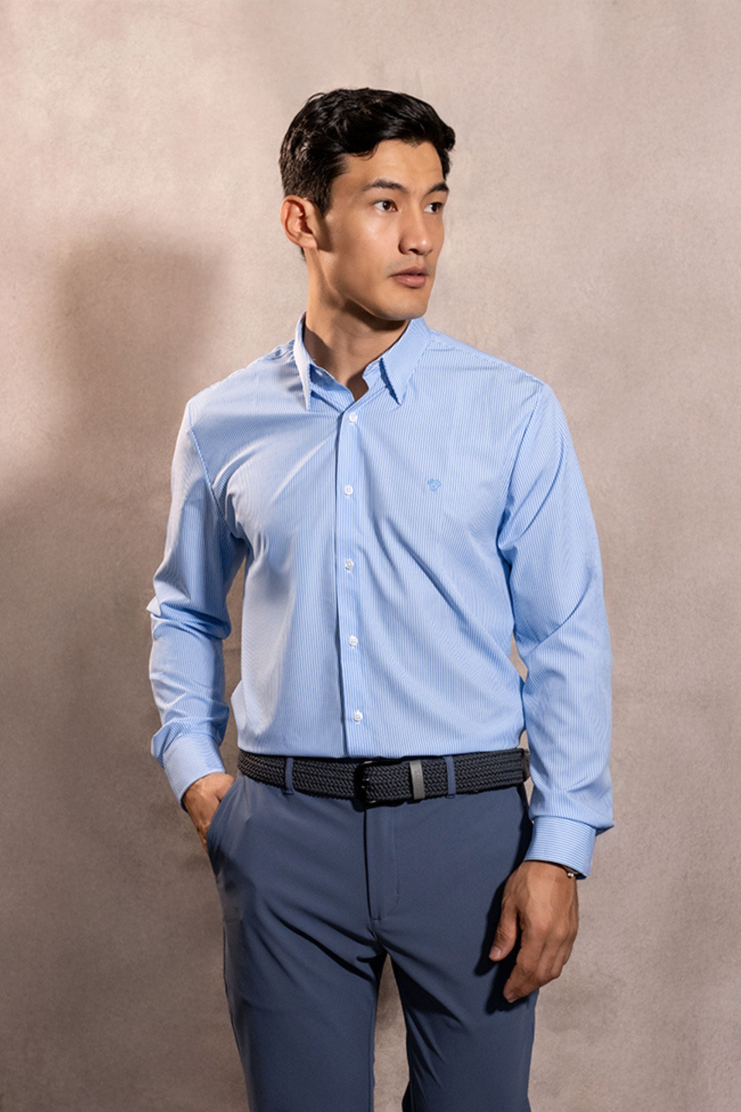 Camisa Performance Antiarrugas Rayas Azul Claro