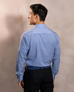 Camisa Performance rayas azul oscuro antiarrugas para hombre marca DANTE tallaje regular fit foto espaldas