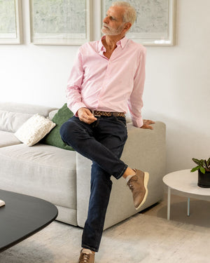 Camisa antimanchas tela algodon popelina rayas color rosado para hombre marca regular fit DANTE foto modelo 2