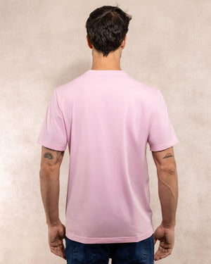Camiseta antimanchas color rosado para hombre talla regular algodón peruano marca DANTE foto espalda
