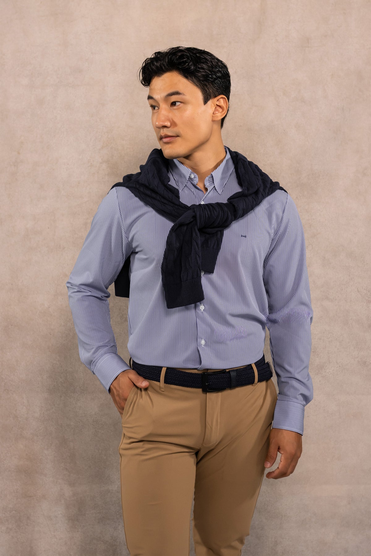 Camisa performance antiarrugas rayas azul oscuro para hombre marca DANTE regular fit foto frente