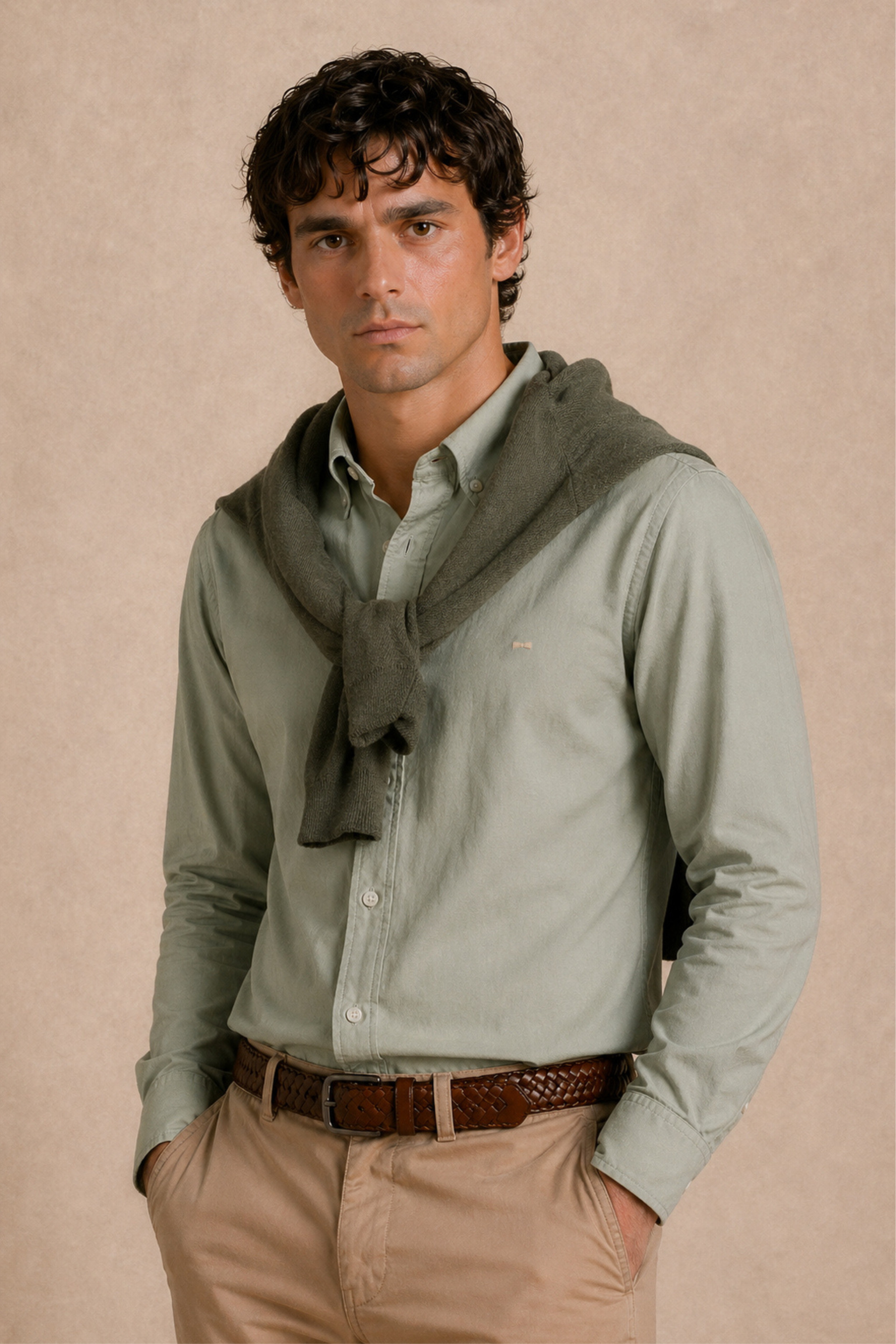 Camisa Antimanchas Oxford Verde Sage Logo Contraste - Talla Regular