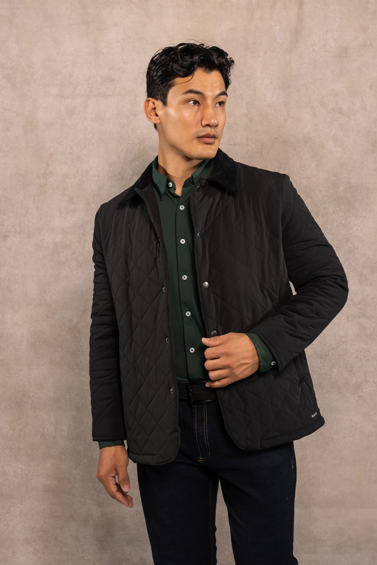 Chaqueta acolchada rombos negra para hombre marca DANTE regular fit foto principal