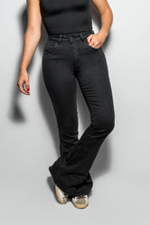 Jean Elastico Bota Campana Negro