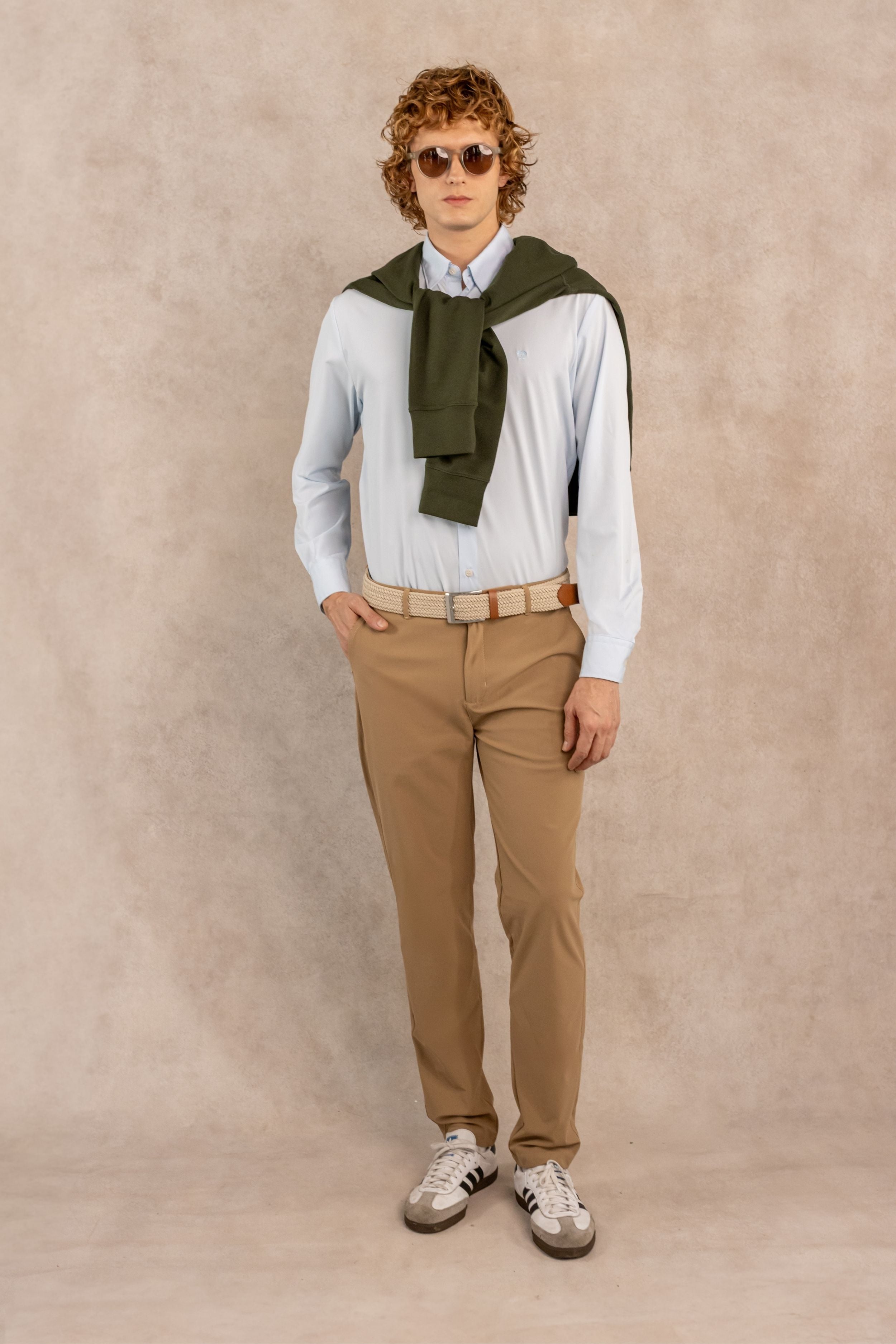 Camisa Performance Antiarrugas Azul Claro