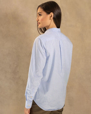 Camisa antimanchas Popelina Rayas yale de mujer marca DANTE tallaje regular fit foto espalda