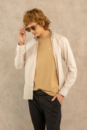 Camiseta Antimanchas Arena - Talla Regular