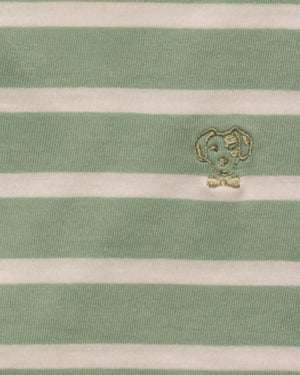 Camiseta antimanchas Rayas Verde Sage marca DANTE tallaje Regular Fit foto logo