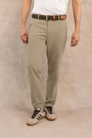Pantalon Performance Antimanchas Verde Oliva